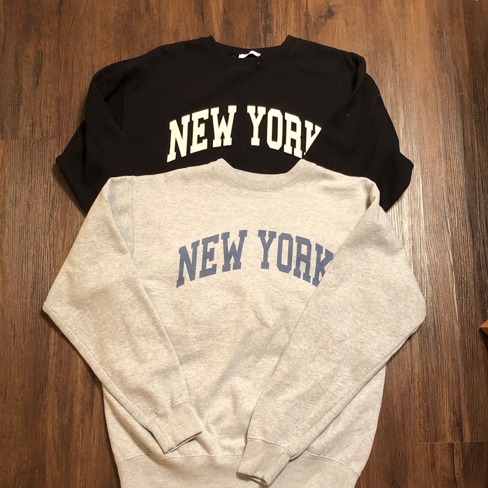 Set of 2 Nati Black and unbranded Gray Sweatshirts women size M medium New York